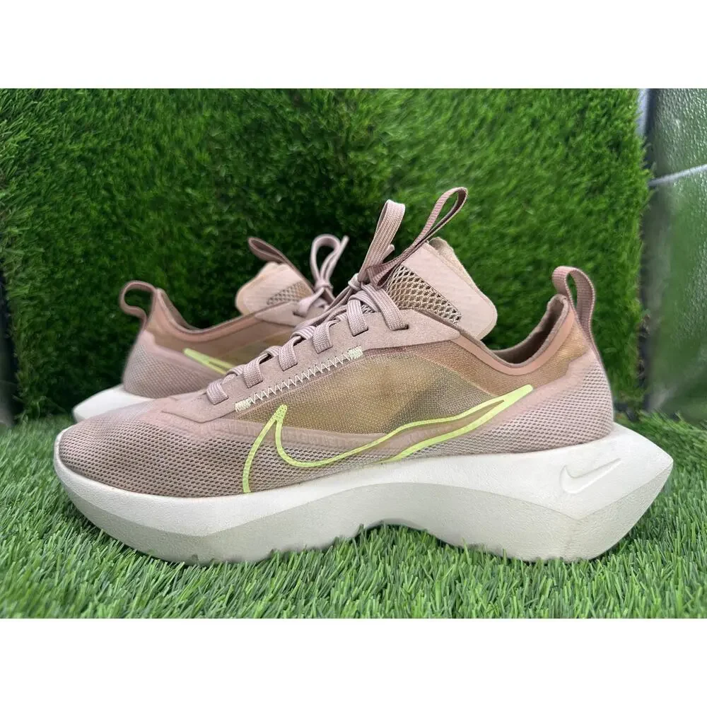 Nike Vista Lite CI0905-200 Athletic Sneaker Womens 7.5 Beige Mesh Sports Running